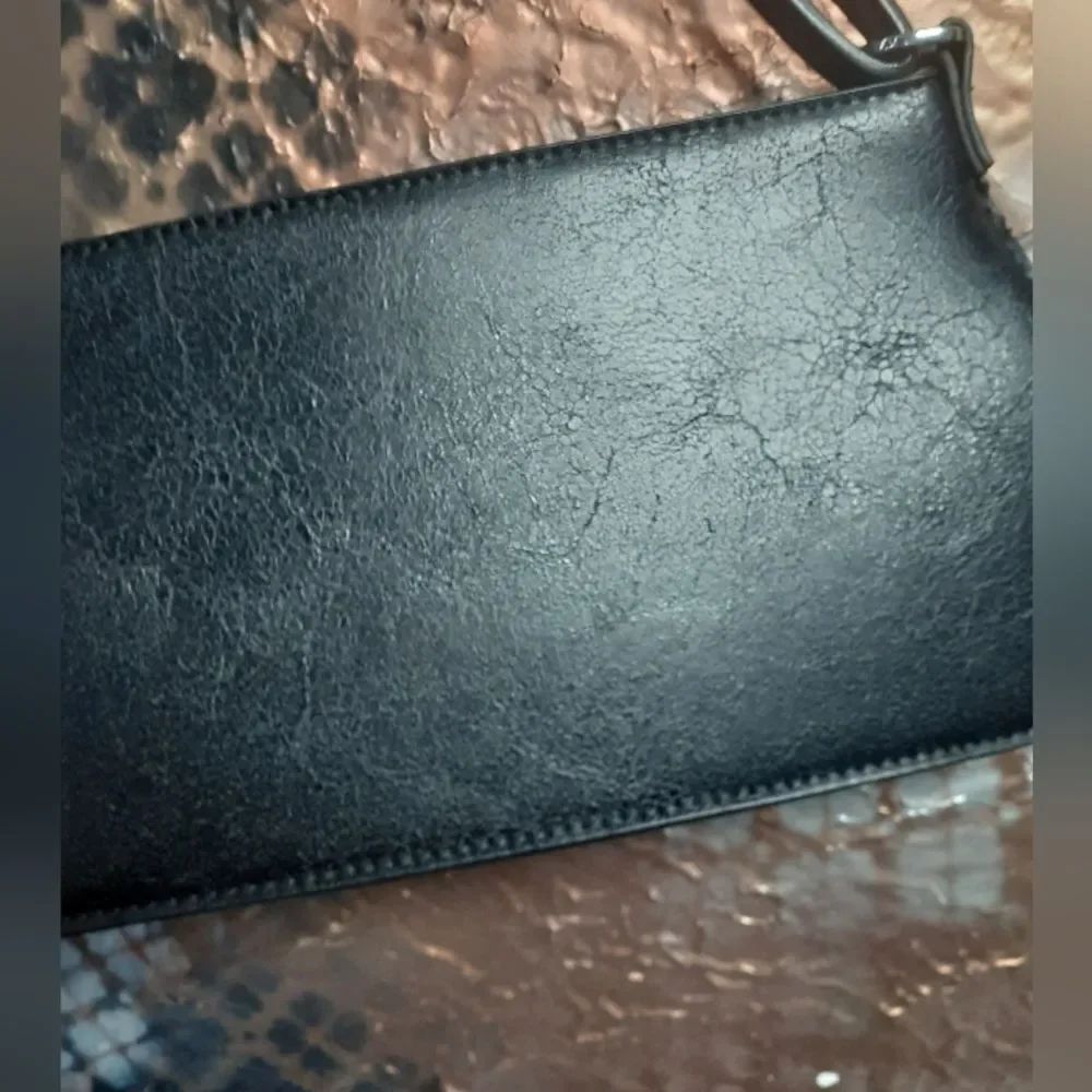 Zara Minimalist Black Faux Leather Shoulder Bag - Picture 16 of 16